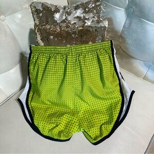 Nike Tempo Dri-FIT Shorts - Lime Green
